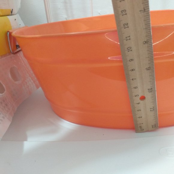 Lot of 34 Plastic round storage baskets and buckets for cleaning and organizing. - Picture 14 of 16